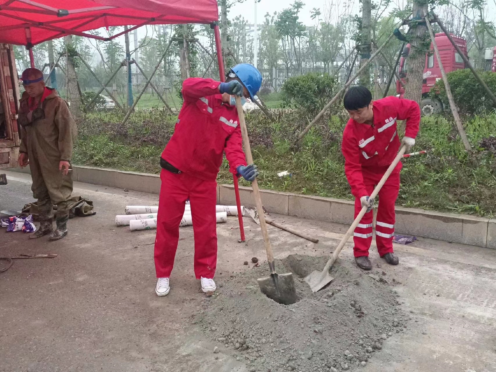 南乐管道疏通哪家好】及时进行市政管道清淤